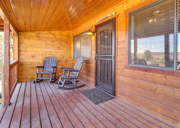 Holiday home Walk To Private Lake! Family W/ Large Decks